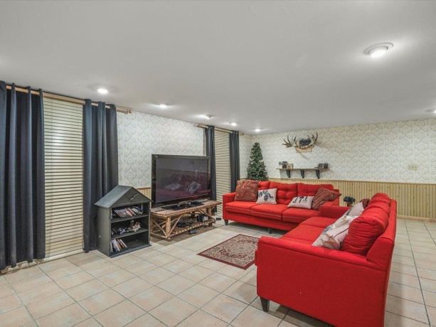 4721 Brookview Rd, ROCKFORD, Illinois 61107, 3 Bedrooms Bedrooms, ,2 BathroomsBathrooms,House,For Sale,Brookview Rd,202604706