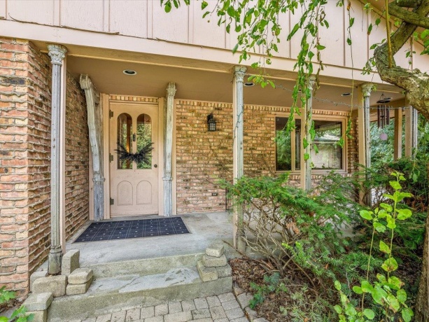 4721 Brookview Rd, ROCKFORD, Illinois 61107, 3 Bedrooms Bedrooms, ,2 BathroomsBathrooms,House,For Sale,Brookview Rd,202604706