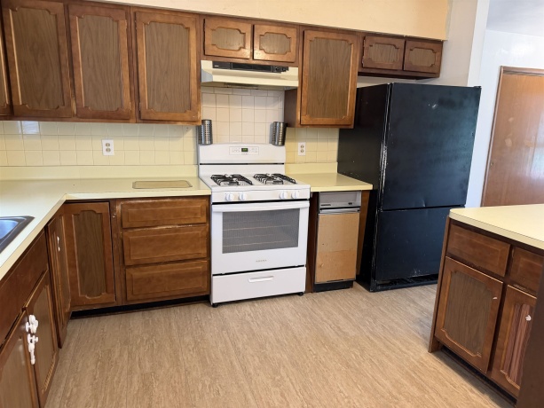 710 Carolyn, MENDOTA, Illinois 61342, 3 Bedrooms Bedrooms, ,2 BathroomsBathrooms,House,For Sale,Carolyn,202604709