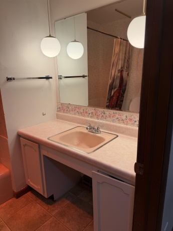 710 Carolyn, MENDOTA, Illinois 61342, 3 Bedrooms Bedrooms, ,2 BathroomsBathrooms,House,For Sale,Carolyn,202604709