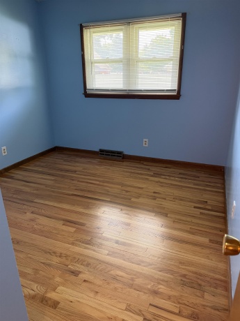 710 Carolyn, MENDOTA, Illinois 61342, 3 Bedrooms Bedrooms, ,2 BathroomsBathrooms,House,For Sale,Carolyn,202604709