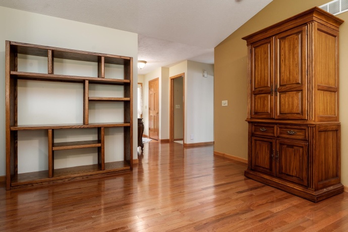 1401 Stone Bridge, ROCKFORD, Illinois 61108, 3 Bedrooms Bedrooms, ,3 BathroomsBathrooms,Condominium,For Sale,Stone Bridge,202604713