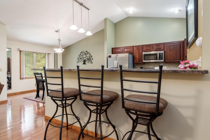 1401 Stone Bridge, ROCKFORD, Illinois 61108, 3 Bedrooms Bedrooms, ,3 BathroomsBathrooms,Condominium,For Sale,Stone Bridge,202604713