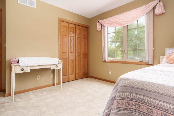 1401 Stone Bridge, ROCKFORD, Illinois 61108, 3 Bedrooms Bedrooms, ,3 BathroomsBathrooms,Condominium,For Sale,Stone Bridge,202604713
