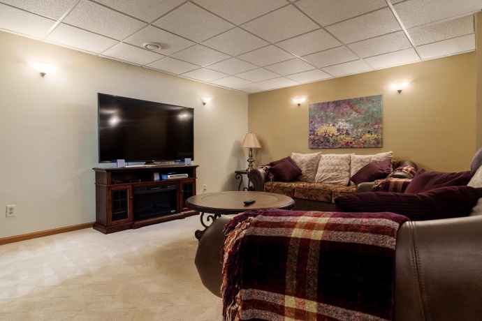 1401 Stone Bridge, ROCKFORD, Illinois 61108, 3 Bedrooms Bedrooms, ,3 BathroomsBathrooms,Condominium,For Sale,Stone Bridge,202604713