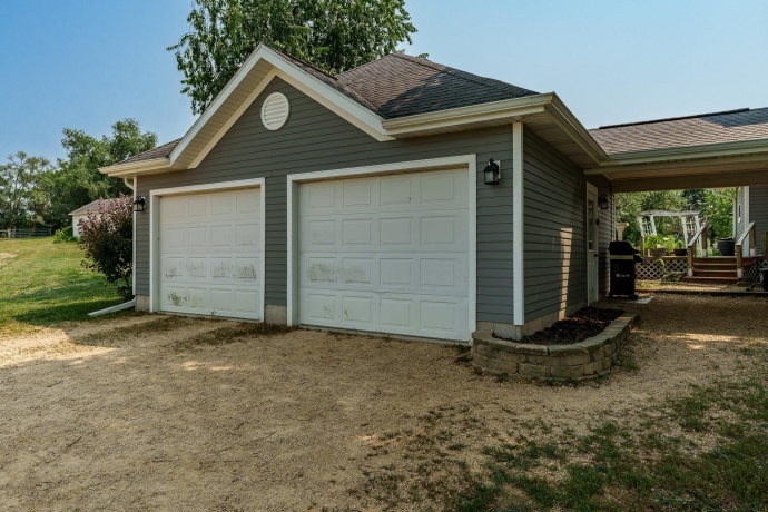 12361 Henderson, ORANGEVILLE, Illinois 61060, 4 Bedrooms Bedrooms, ,2 BathroomsBathrooms,House,For Sale,Henderson,202604712