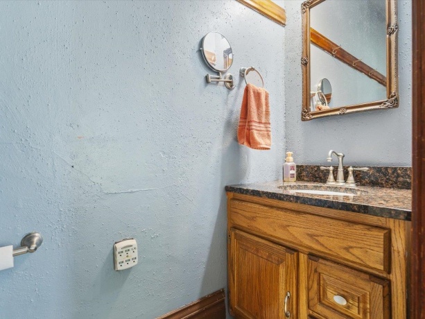227 South, FRANKLIN GROVE, Illinois 61031, 3 Bedrooms Bedrooms, ,1 BathroomBathrooms,House,For Sale,South,202604715