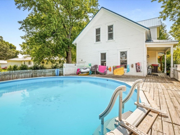 227 South, FRANKLIN GROVE, Illinois 61031, 3 Bedrooms Bedrooms, ,1 BathroomBathrooms,House,For Sale,South,202604715