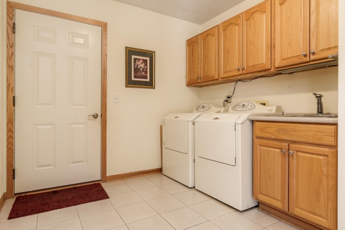 12395 Ayrshire, LOVES PARK, Illinois 61111, 3 Bedrooms Bedrooms, ,2 BathroomsBathrooms,House,For Sale,Ayrshire,202604716