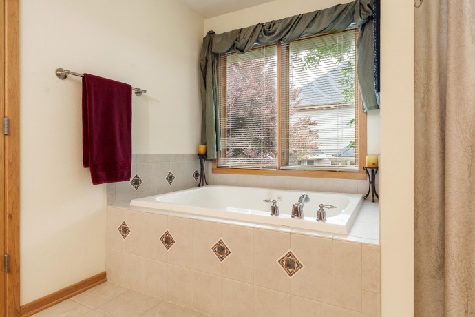 12395 Ayrshire, LOVES PARK, Illinois 61111, 3 Bedrooms Bedrooms, ,2 BathroomsBathrooms,House,For Sale,Ayrshire,202604716