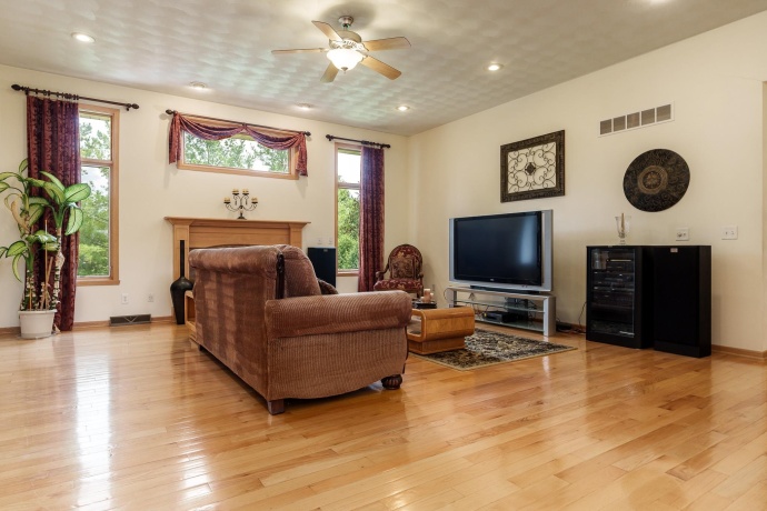12395 Ayrshire, LOVES PARK, Illinois 61111, 3 Bedrooms Bedrooms, ,2 BathroomsBathrooms,House,For Sale,Ayrshire,202604716
