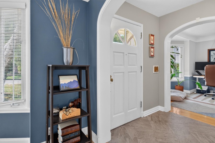 2126 Oaklawn, ROCKFORD, Illinois 61107, 4 Bedrooms Bedrooms, ,2 BathroomsBathrooms,House,For Sale,Oaklawn,202604719