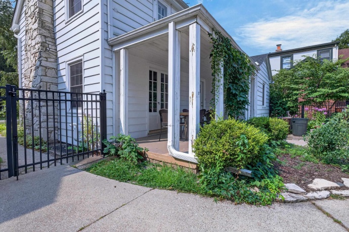 2126 Oaklawn, ROCKFORD, Illinois 61107, 4 Bedrooms Bedrooms, ,2 BathroomsBathrooms,House,For Sale,Oaklawn,202604719