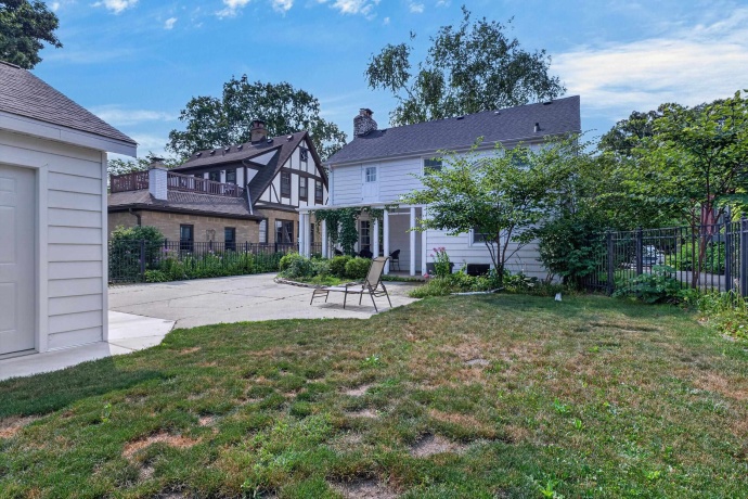 2126 Oaklawn, ROCKFORD, Illinois 61107, 4 Bedrooms Bedrooms, ,2 BathroomsBathrooms,House,For Sale,Oaklawn,202604719