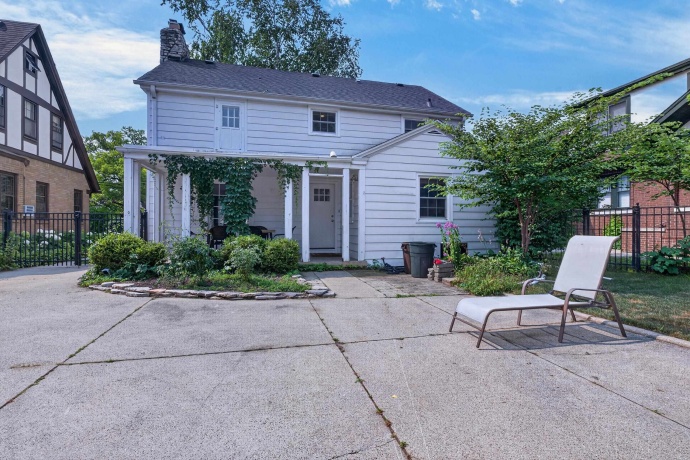 2126 Oaklawn, ROCKFORD, Illinois 61107, 4 Bedrooms Bedrooms, ,2 BathroomsBathrooms,House,For Sale,Oaklawn,202604719