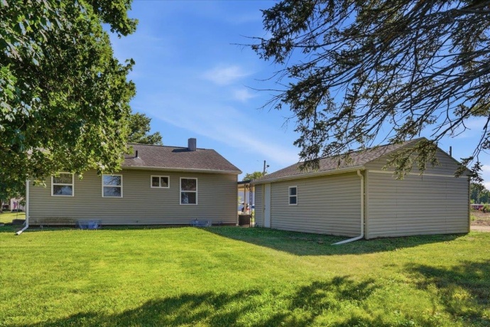 312 Hill, MOUNT MORRIS, Illinois 61054, 2 Bedrooms Bedrooms, ,1 BathroomBathrooms,House,For Sale,Hill,202604721