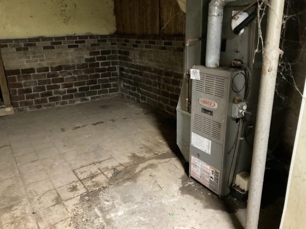 1121 Kishwaukee, BELVIDERE, Illinois 61008, 2 Bedrooms Bedrooms, ,2 BathroomsBathrooms,House,For Sale,Kishwaukee,202604723