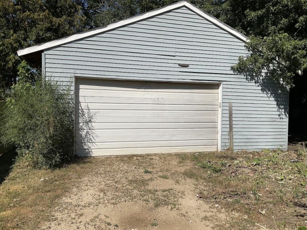 1121 Kishwaukee, BELVIDERE, Illinois 61008, 2 Bedrooms Bedrooms, ,2 BathroomsBathrooms,House,For Sale,Kishwaukee,202604723