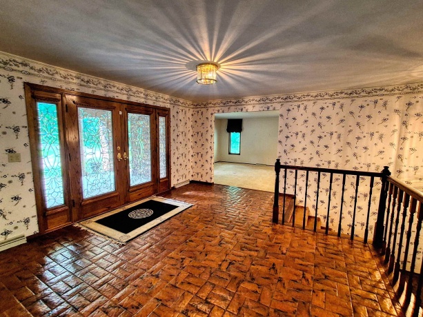 2856 Forest, FREEPORT, Illinois 61032, 4 Bedrooms Bedrooms, ,4 BathroomsBathrooms,House,For Sale,Forest,202604726