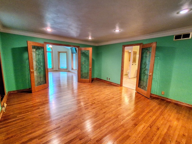 2856 Forest, FREEPORT, Illinois 61032, 4 Bedrooms Bedrooms, ,4 BathroomsBathrooms,House,For Sale,Forest,202604726
