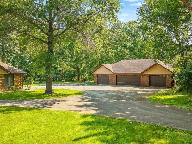 2856 Forest, FREEPORT, Illinois 61032, 4 Bedrooms Bedrooms, ,4 BathroomsBathrooms,House,For Sale,Forest,202604726