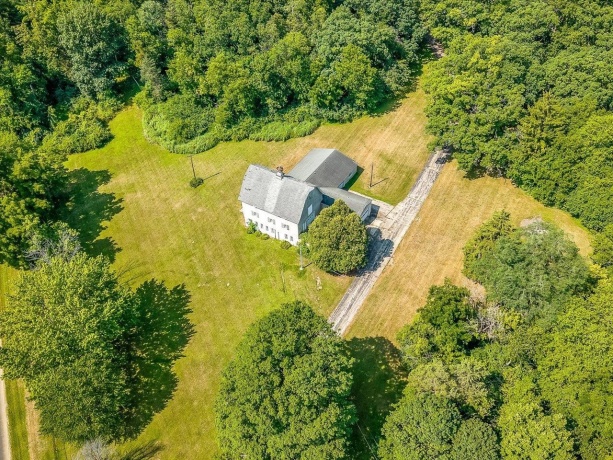 2856 Forest, FREEPORT, Illinois 61032, 4 Bedrooms Bedrooms, ,4 BathroomsBathrooms,House,For Sale,Forest,202604726