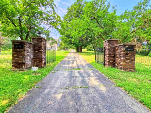 2856 Forest, FREEPORT, Illinois 61032, 4 Bedrooms Bedrooms, ,4 BathroomsBathrooms,House,For Sale,Forest,202604726