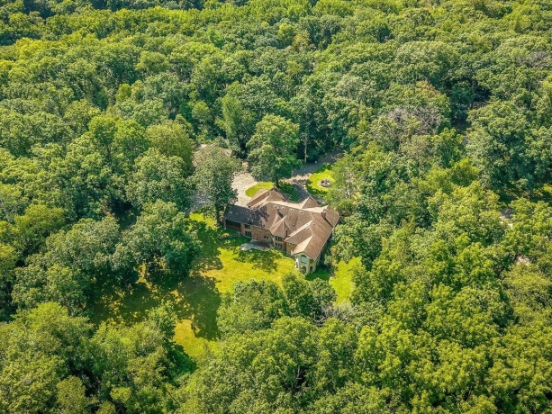 2856 Forest, FREEPORT, Illinois 61032, 4 Bedrooms Bedrooms, ,4 BathroomsBathrooms,House,For Sale,Forest,202604726