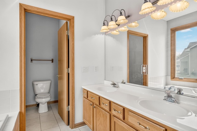813 BLISS, BELVIDERE, Illinois 61008, 3 Bedrooms Bedrooms, ,2 BathroomsBathrooms,House,For Sale,BLISS,202604728