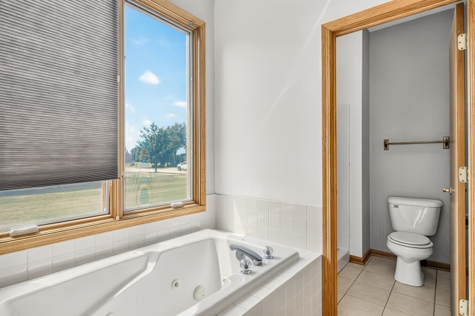 813 BLISS, BELVIDERE, Illinois 61008, 3 Bedrooms Bedrooms, ,2 BathroomsBathrooms,House,For Sale,BLISS,202604728