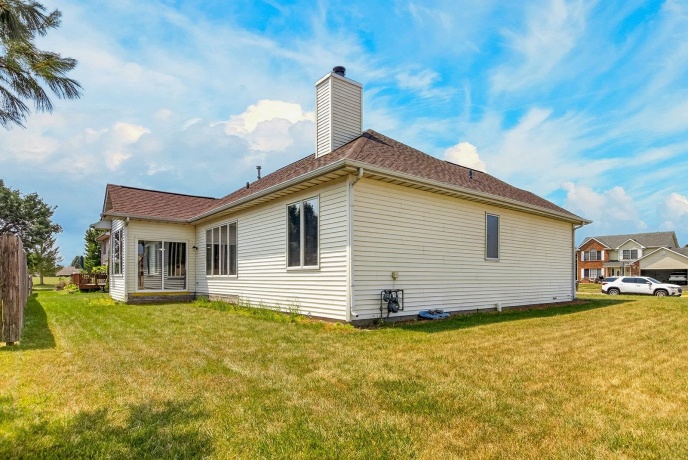 813 BLISS, BELVIDERE, Illinois 61008, 3 Bedrooms Bedrooms, ,2 BathroomsBathrooms,House,For Sale,BLISS,202604728