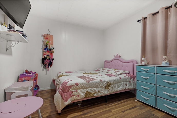635 16th, ROCKFORD, Illinois 61104, 3 Bedrooms Bedrooms, ,1 BathroomBathrooms,House,For Sale,16th,202604730