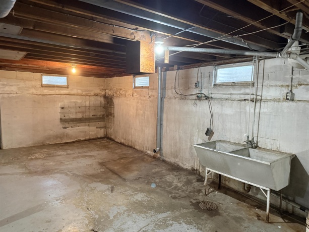 307 Walnut, FORRESTON, Illinois 61030, 2 Bedrooms Bedrooms, ,1 BathroomBathrooms,House,For Sale,Walnut,202604732