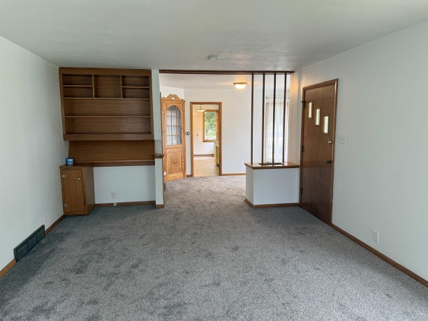 307 Walnut, FORRESTON, Illinois 61030, 2 Bedrooms Bedrooms, ,1 BathroomBathrooms,House,For Sale,Walnut,202604732
