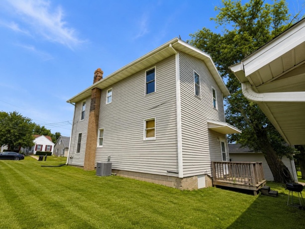 1207 American, FREEPORT, Illinois 61032, 4 Bedrooms Bedrooms, ,2 BathroomsBathrooms,House,For Sale,American,202604734