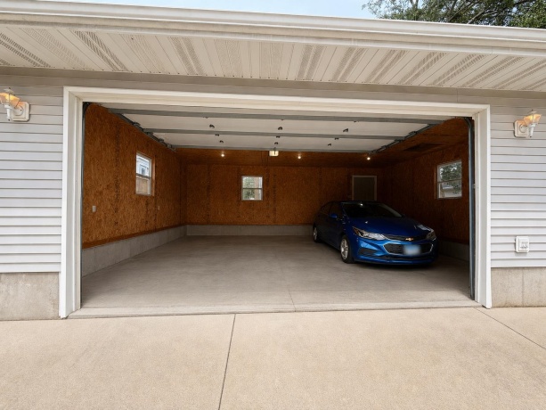 1207 American, FREEPORT, Illinois 61032, 4 Bedrooms Bedrooms, ,2 BathroomsBathrooms,House,For Sale,American,202604734