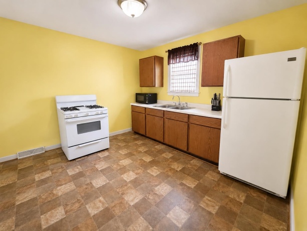 1207 American, FREEPORT, Illinois 61032, 4 Bedrooms Bedrooms, ,2 BathroomsBathrooms,House,For Sale,American,202604734