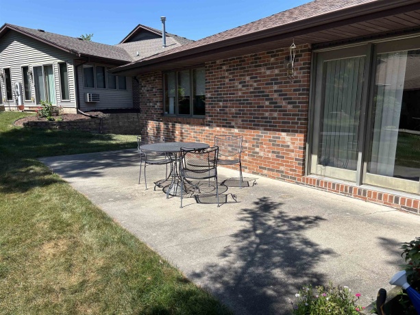 6925 REDANSA, ROCKFORD, Illinois 61108, 2 Bedrooms Bedrooms, ,3 BathroomsBathrooms,Condominium,For Sale,REDANSA,202604735