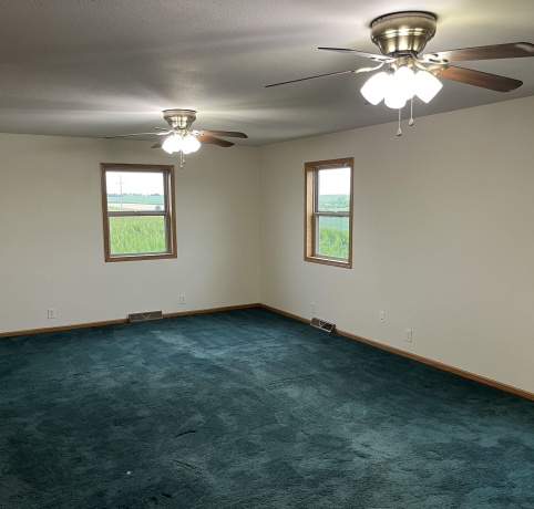 2906 Gidds Rd, KENT, Illinois 61044, 3 Bedrooms Bedrooms, ,2 BathroomsBathrooms,House,For Sale,Gidds Rd,202604738