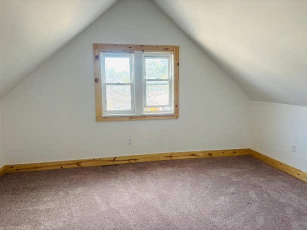 128 Johnston, ROCKFORD, Illinois 61101, 4 Bedrooms Bedrooms, ,1 BathroomBathrooms,House,For Sale,Johnston,202604740