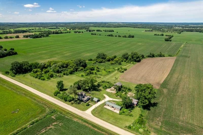 8983 Cemetery, WINNEBAGO, Illinois 61088, 3 Bedrooms Bedrooms, ,2 BathroomsBathrooms,House,For Sale,Cemetery,202603741