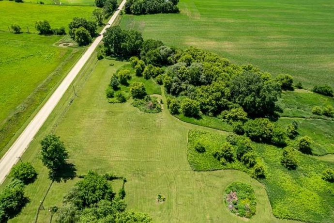 8983 Cemetery, WINNEBAGO, Illinois 61088, 3 Bedrooms Bedrooms, ,2 BathroomsBathrooms,House,For Sale,Cemetery,202603741