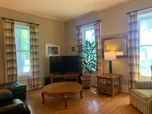 644 Congress, OTTAWA, Illinois 61350, 4 Bedrooms Bedrooms, ,2 BathroomsBathrooms,House,For Sale,Congress,202604741