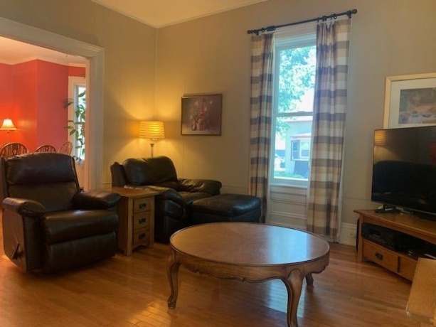 644 Congress, OTTAWA, Illinois 61350, 4 Bedrooms Bedrooms, ,2 BathroomsBathrooms,House,For Sale,Congress,202604741