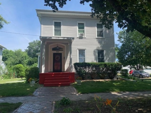 644 Congress, OTTAWA, Illinois 61350, 4 Bedrooms Bedrooms, ,2 BathroomsBathrooms,House,For Sale,Congress,202604741