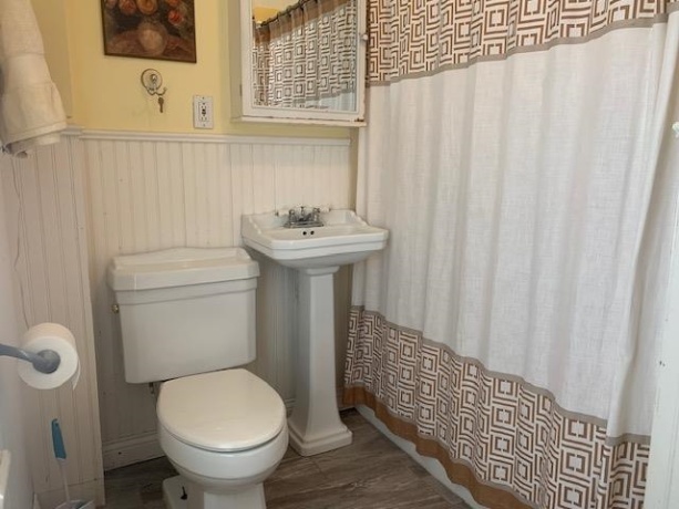 644 Congress, OTTAWA, Illinois 61350, 4 Bedrooms Bedrooms, ,2 BathroomsBathrooms,House,For Sale,Congress,202604741