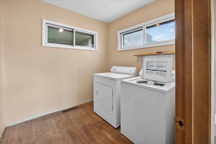 199 Wilson, MACHESNEY PARK, Illinois 61115, 2 Bedrooms Bedrooms, ,1 BathroomBathrooms,House,For Sale,Wilson,202602614