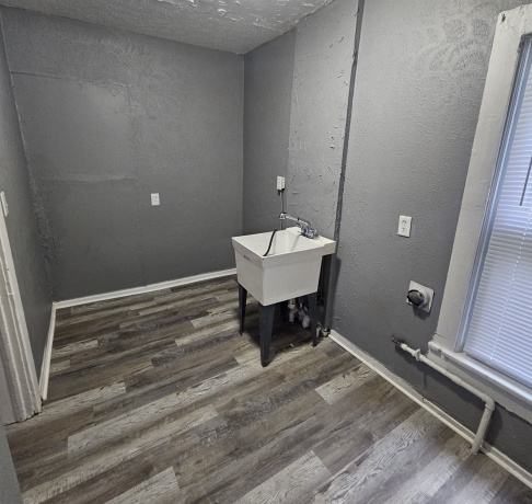 1116 CORBIN, ROCKFORD, Illinois 61102, 4 Bedrooms Bedrooms, ,2 BathroomsBathrooms,House,For Sale,CORBIN,202604742