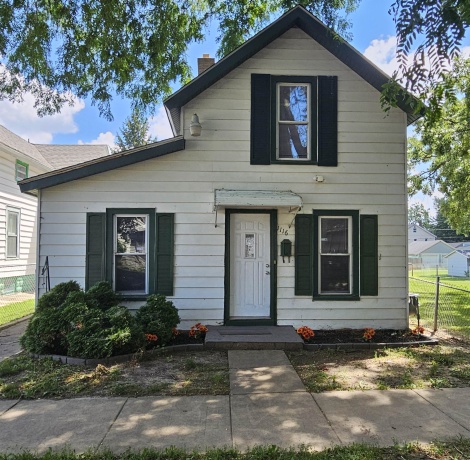 1116 CORBIN, ROCKFORD, Illinois 61102, 4 Bedrooms Bedrooms, ,2 BathroomsBathrooms,House,For Sale,CORBIN,202604742