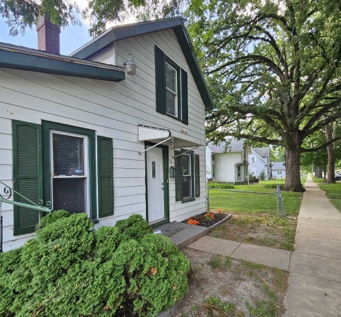 1116 CORBIN, ROCKFORD, Illinois 61102, 4 Bedrooms Bedrooms, ,2 BathroomsBathrooms,House,For Sale,CORBIN,202604742